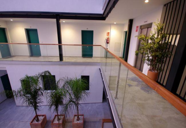 Ice Calidades Parking Gratuito