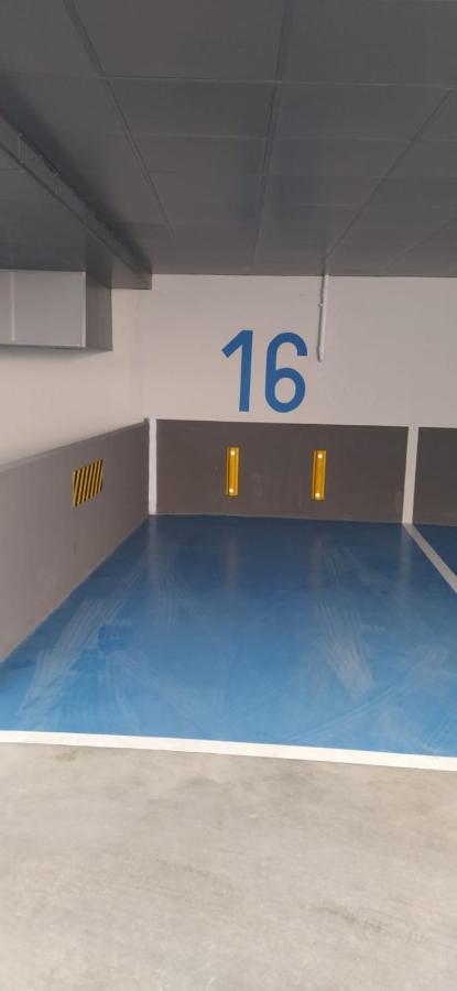 Ice Calidades Parking Gratuito Tarifa